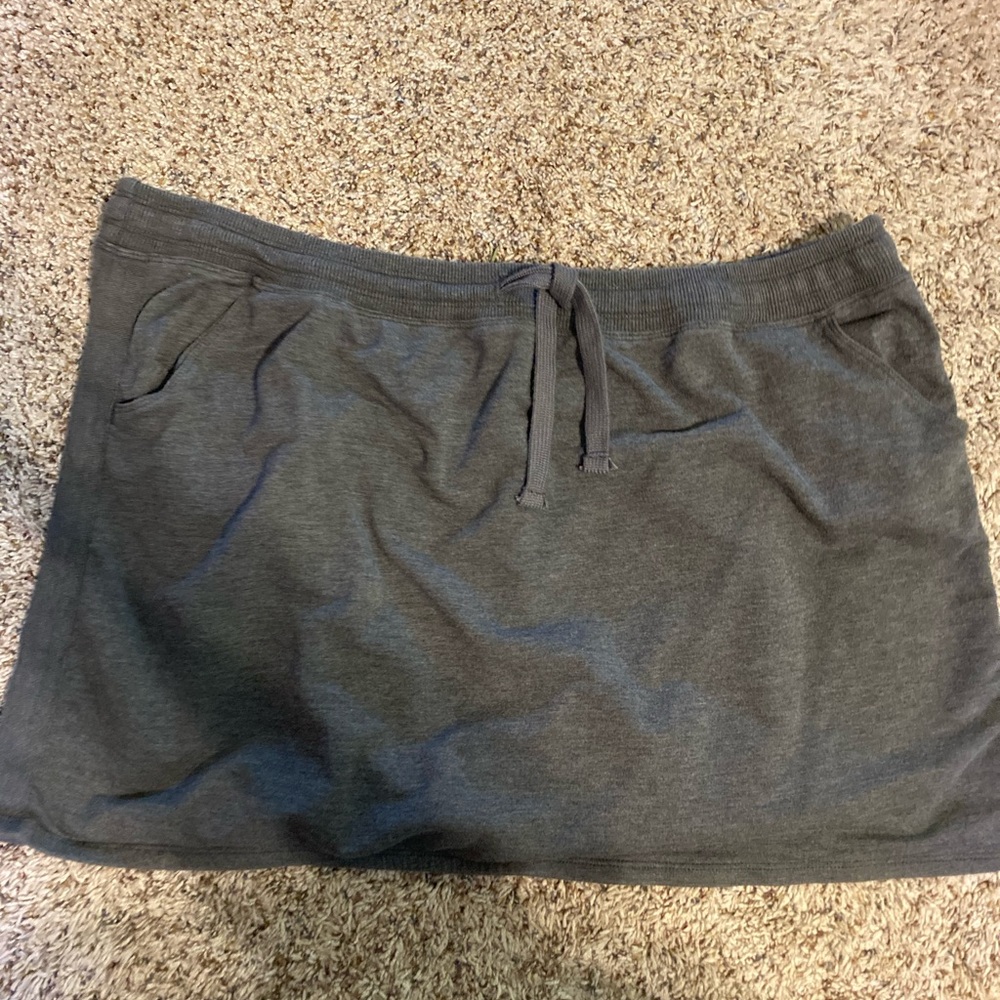 Tasc bamboo and organic cotton skirt